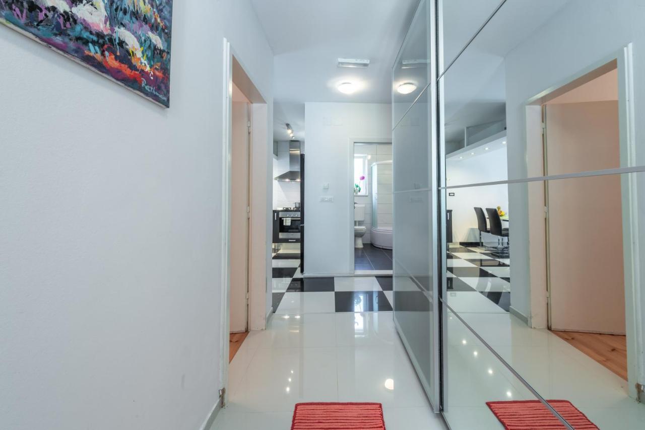 Apartment Giorgio Дубровник Екстериор снимка