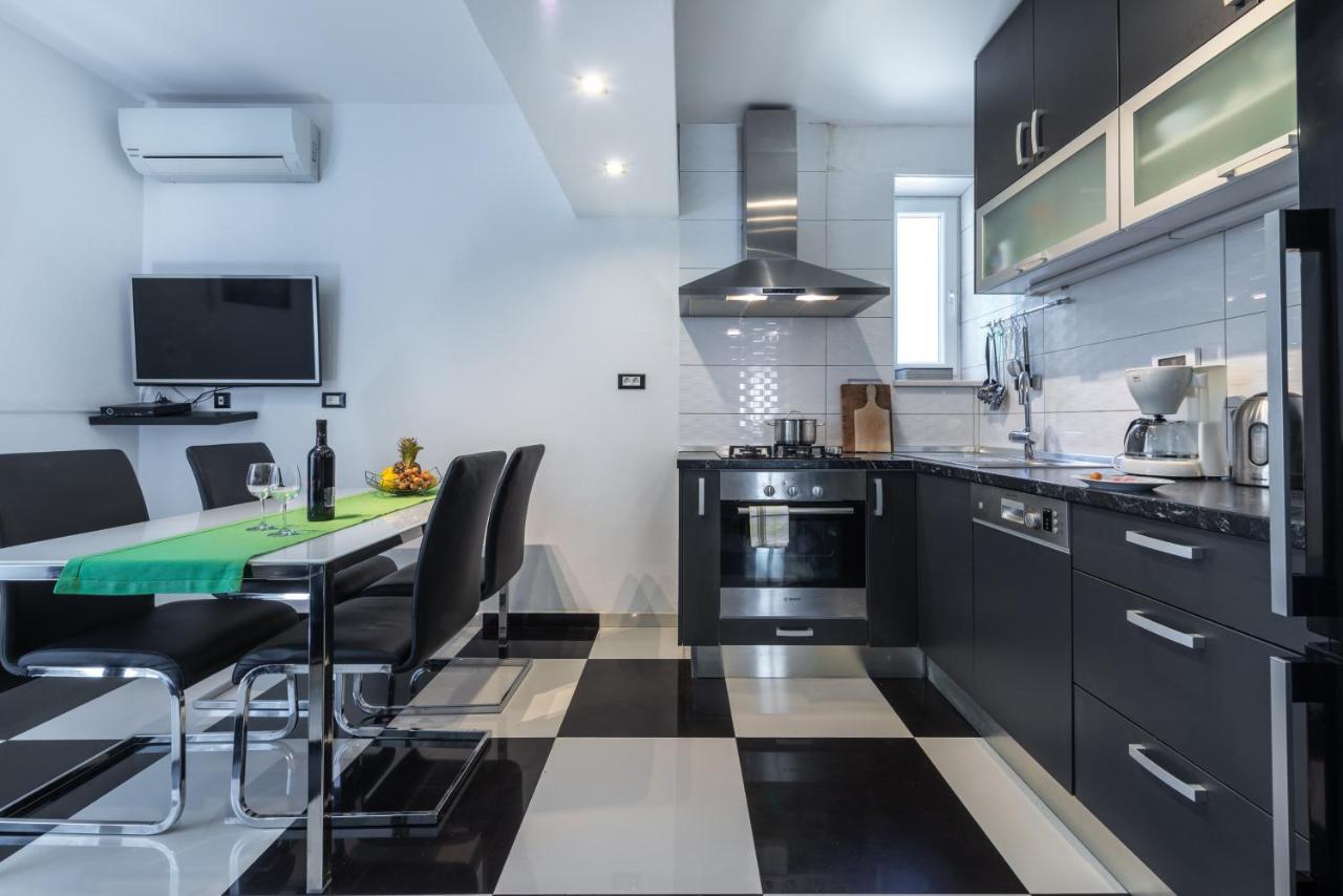Apartment Giorgio Дубровник Екстериор снимка